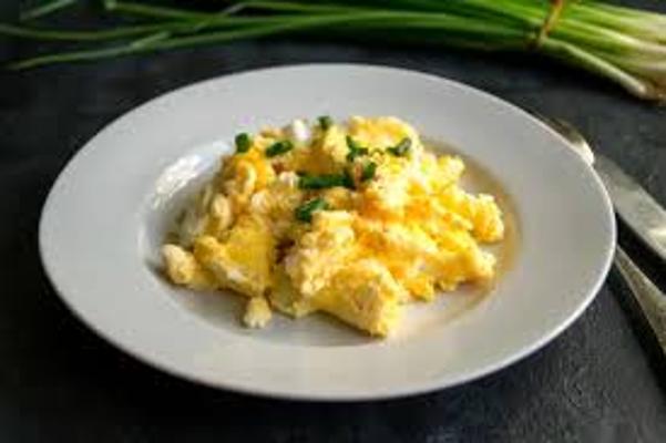 Oeufs brouillés campagne